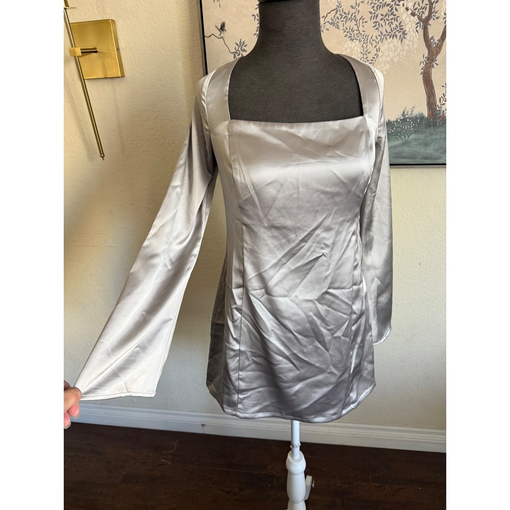 Wild Fable Silver Satin Mini Dress Square Neck Open Back Bell Sleeve Womens Smal